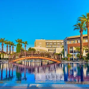 Palm Wings Kusadasi Beach Resort&spa Hotel